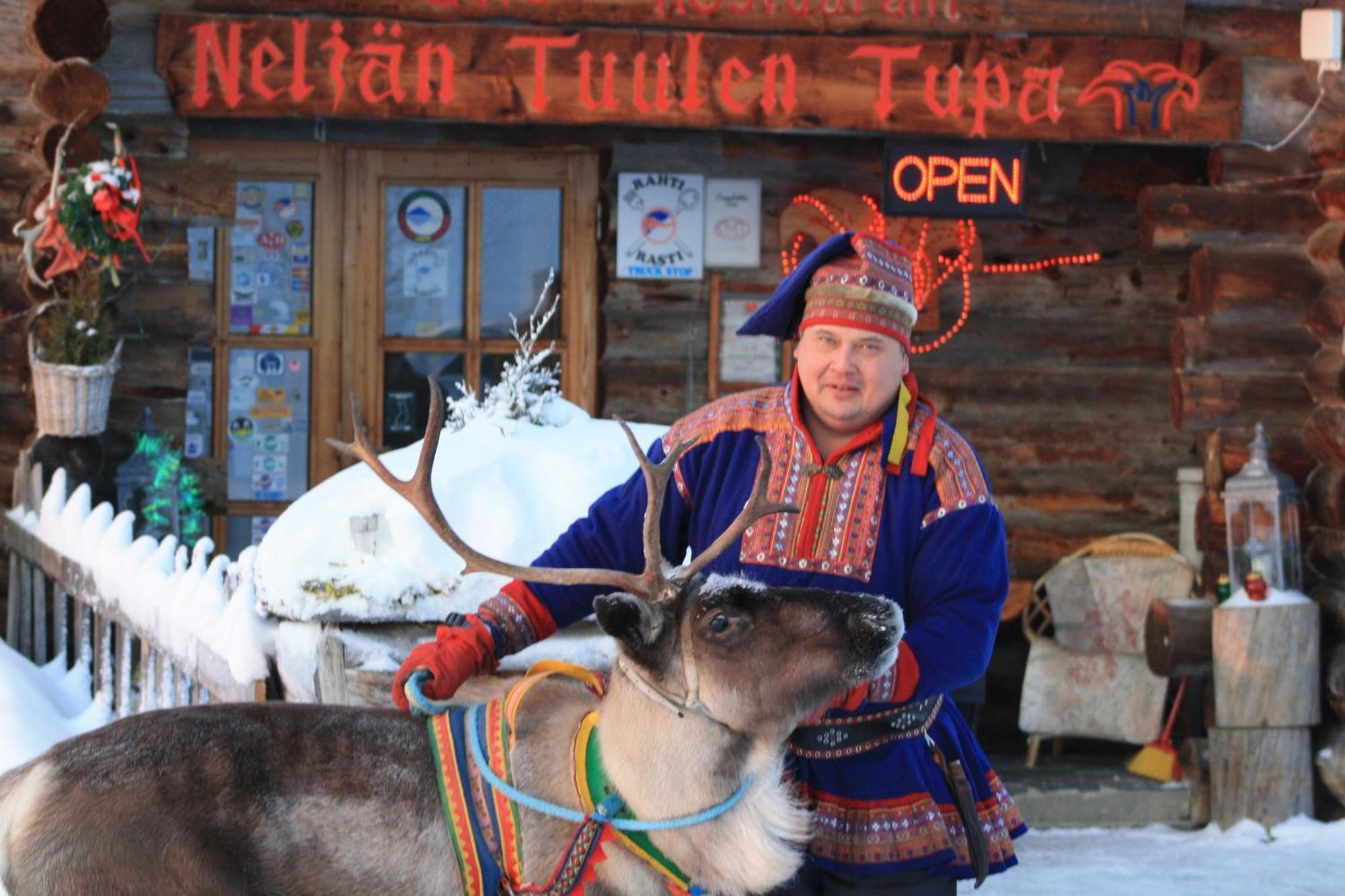 Neljaen Tuulen Tupa Bed and Breakfast Kaamanen Buitenkant foto